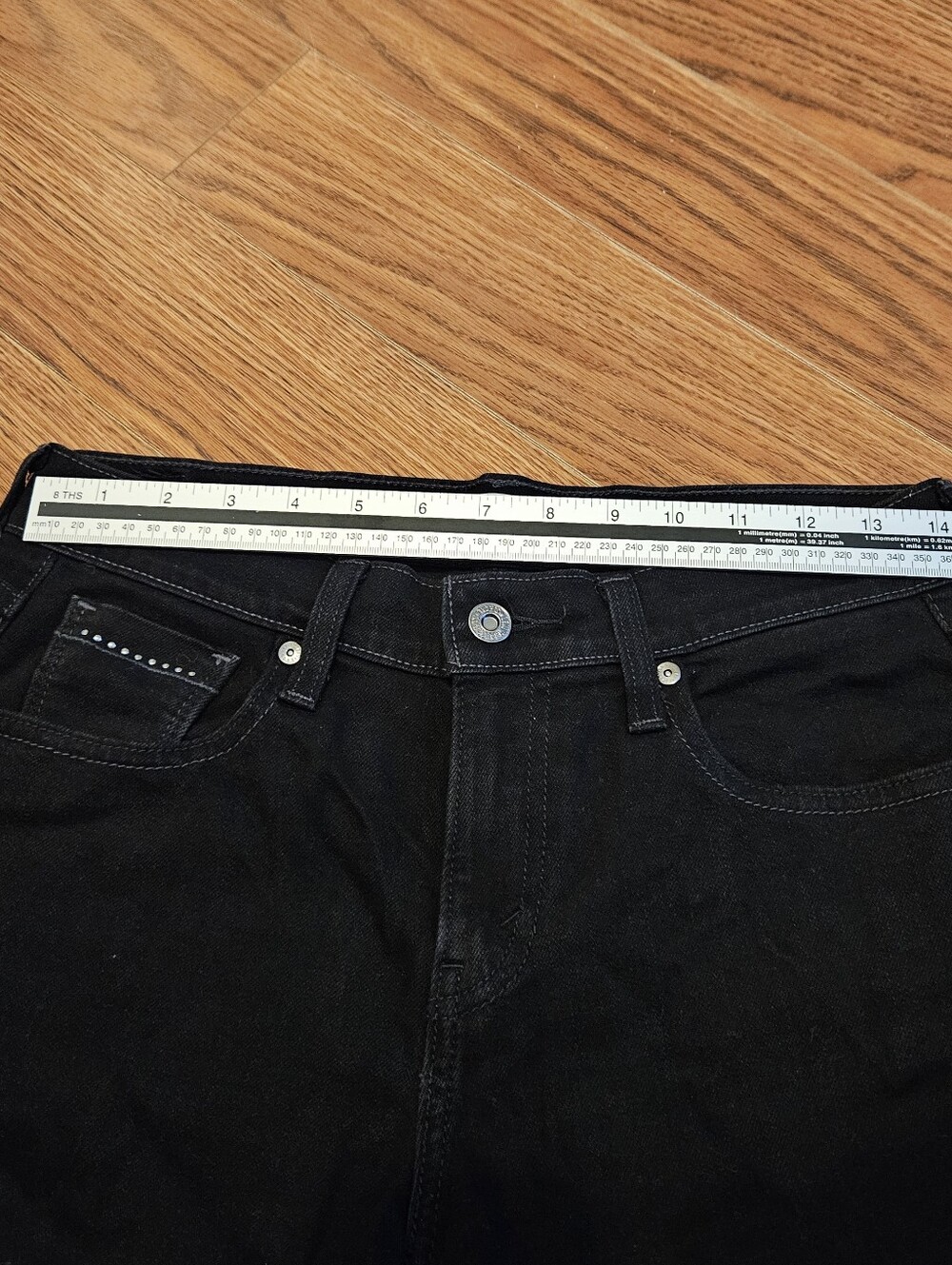 Jeans - Picture 5 of 11